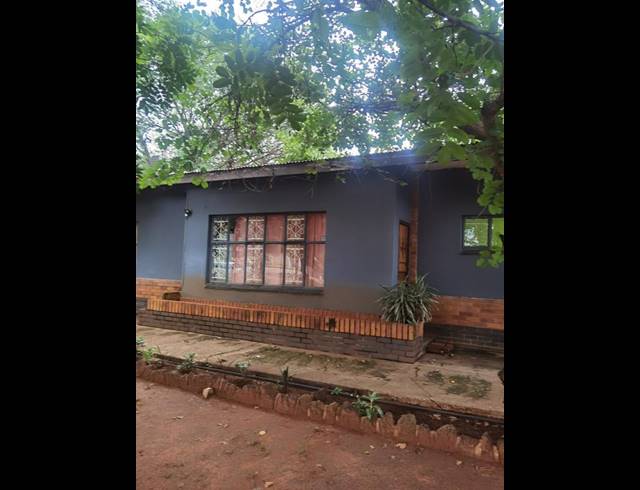 6 BEDROOM PROPERTY TO RENT IN MOKOPANE CENTRAL